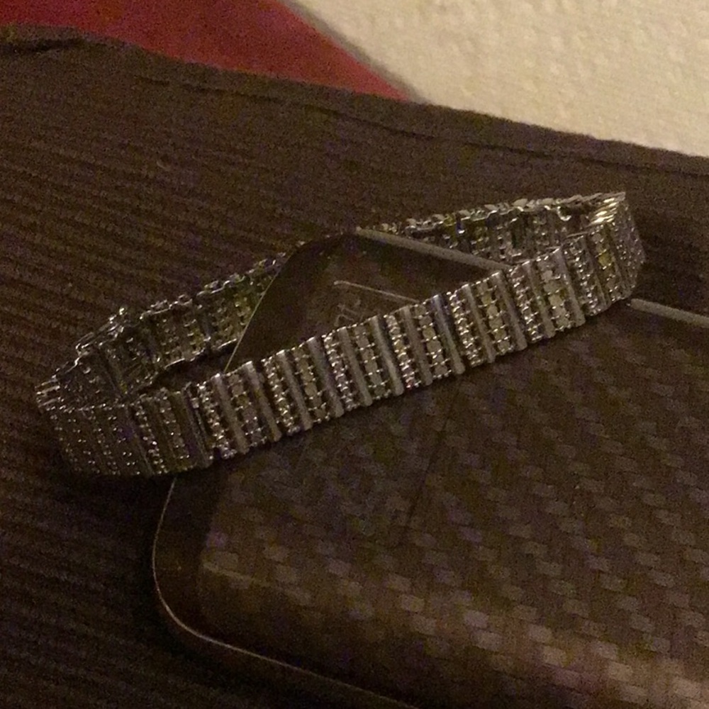GORGEOUS STERLING SILVER GENUINE DIAMOND 💎 BRACELET!